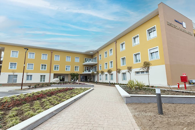 RESIDENZA ANNI AZZURRI BORGOMANERO